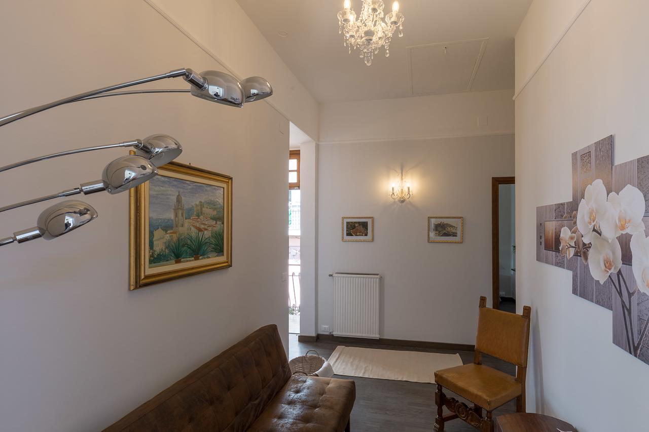 Villa Dussaiga - La Casa Di Meluccio à Dolceacqua Extérieur photo